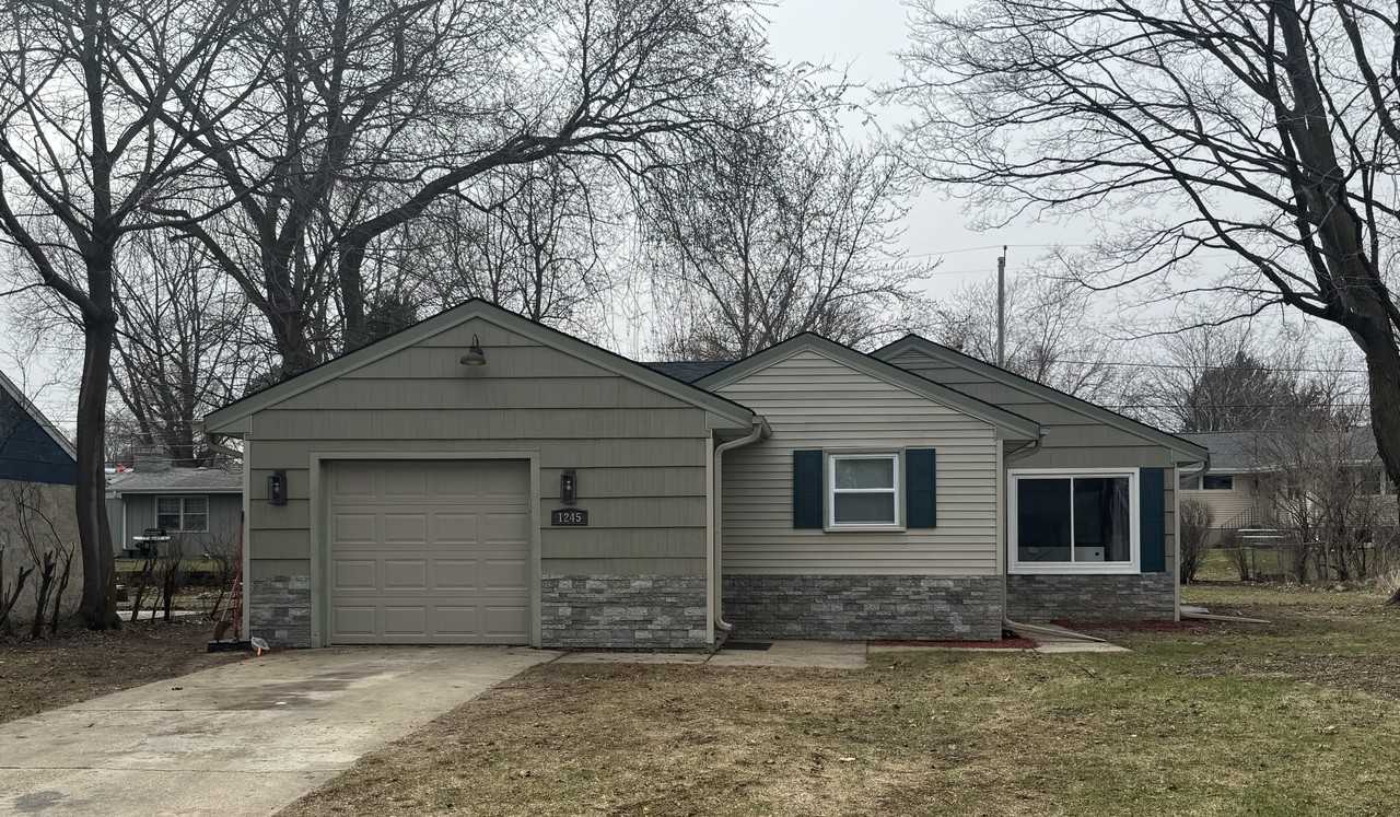 1245 N 118th St #NA - Photo 2 of 20