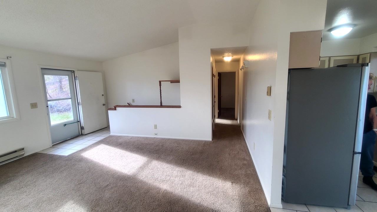 945 Buchanan Ave #NA - Photo 7 of 50