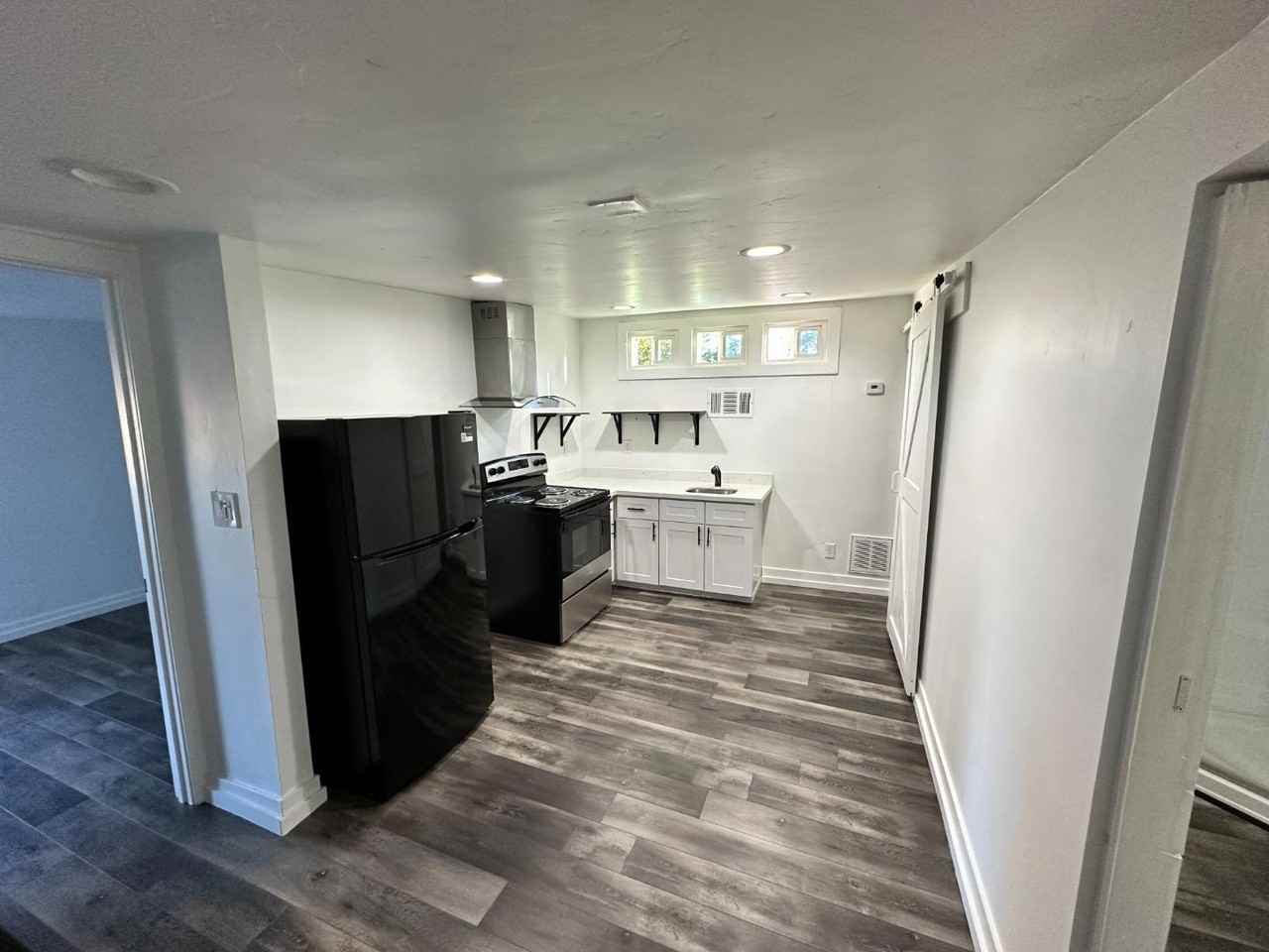 5237 9th Ave - Photo 4 of 7