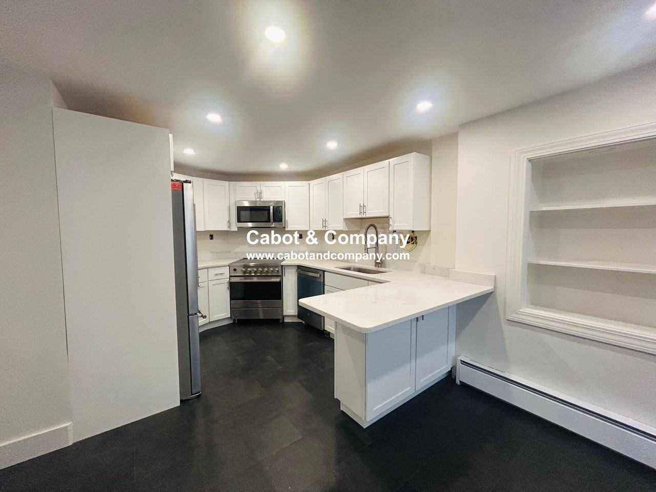 102 Appleton St #1A - Photo 4 of 11