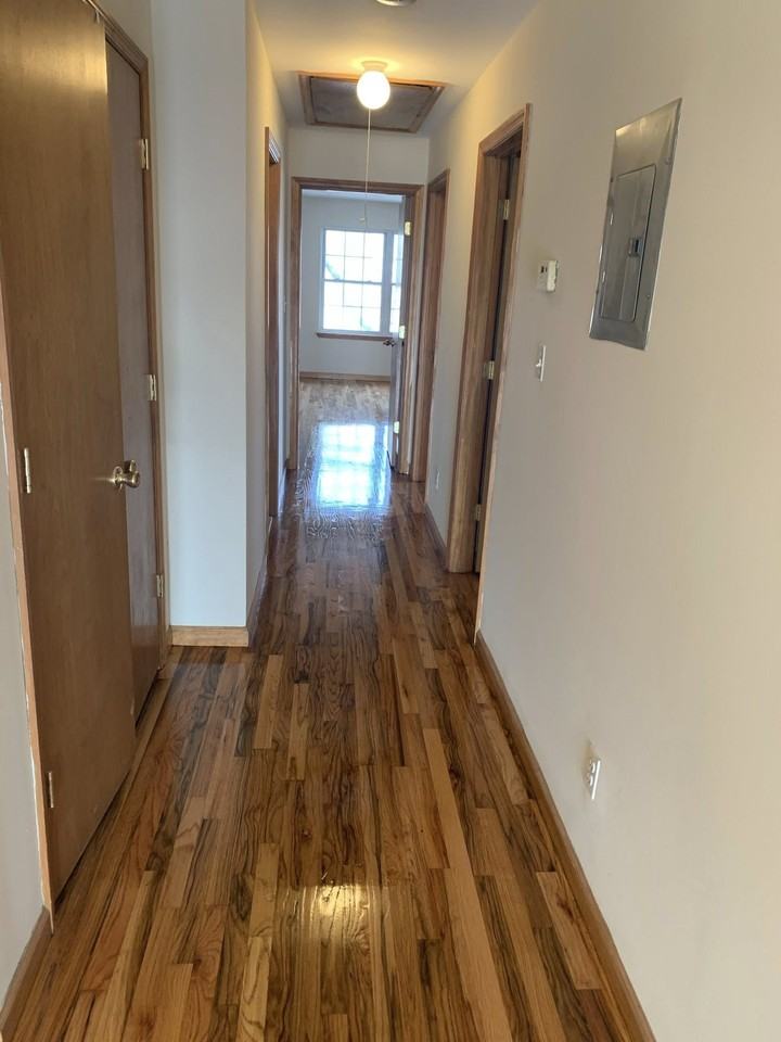 555 Livingston St #555APT2 - Photo 4 of 6