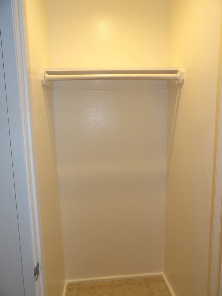 3906 Buena Vista St #16 - Photo 3 of 16