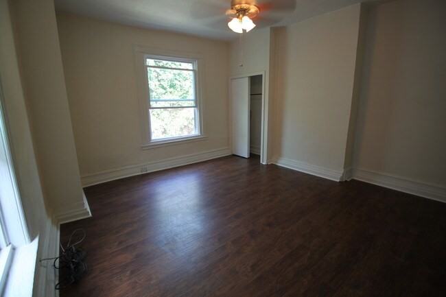 3225 Joe Hammer Sq #NA - Photo 4 of 5