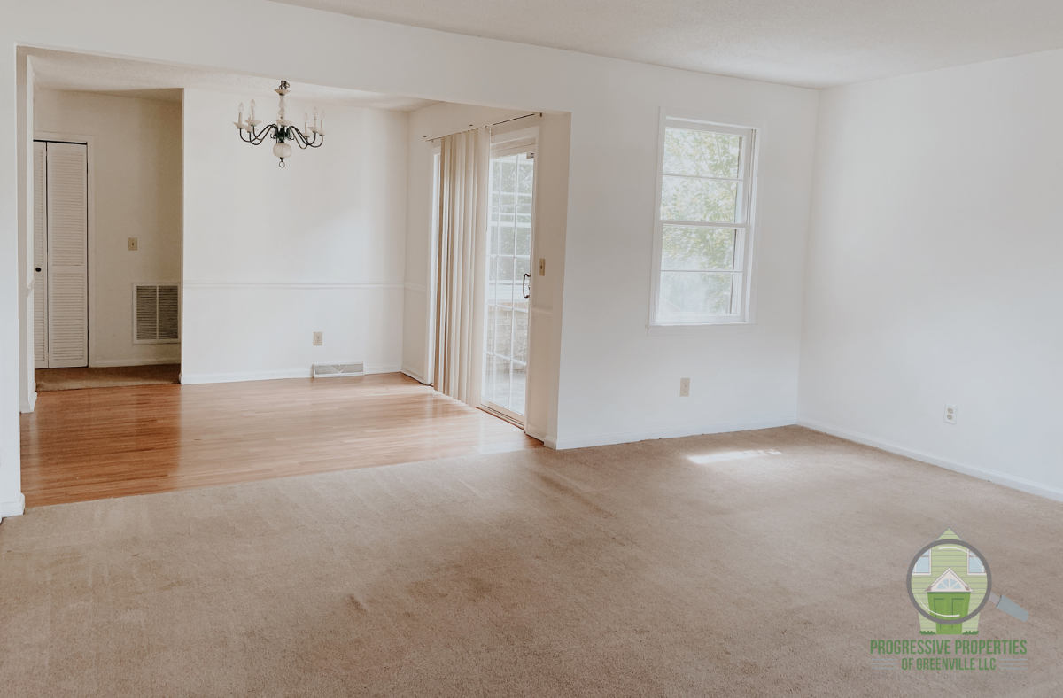 424 Devonwood Ct #1 - Photo 3 of 13