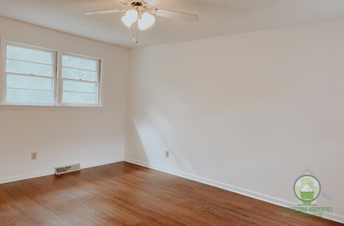 424 Devonwood Ct #1 - Photo 7 of 13