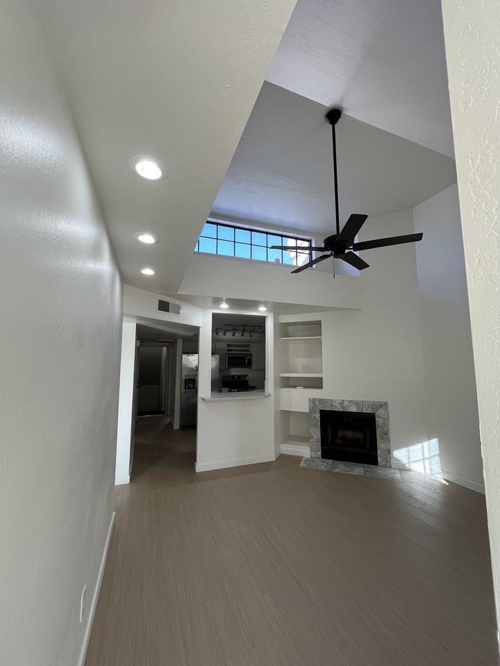 1126 W Elliot Rd #2040 - Photo 5 of 16