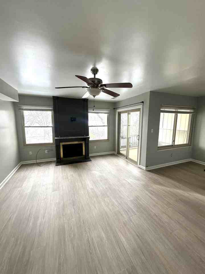 1471 Cliff Ct #A - Photo 3 of 14