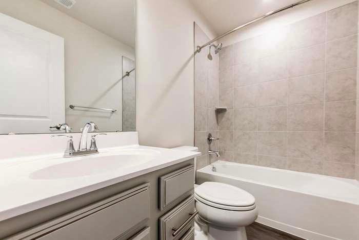 1124 Dovetail Cir - Photo 5 of 10