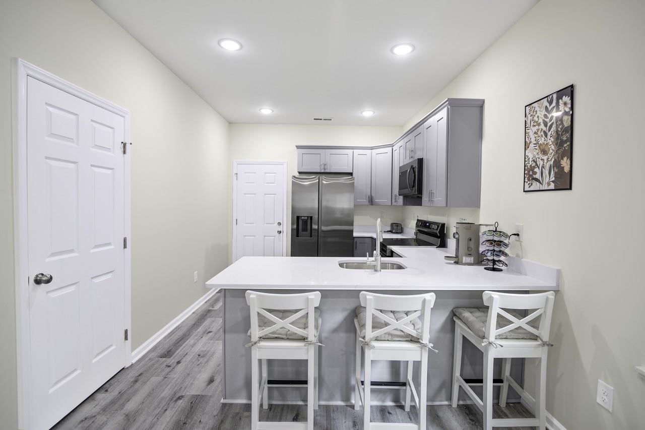 13713 William Stowe Dr #NA - Photo 4 of 18