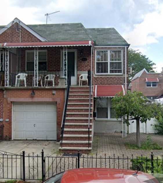 2534 73rd St #2 - Photo 4 of 5