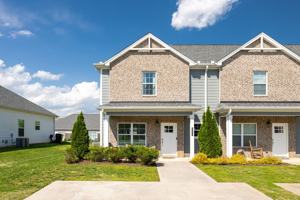 featured image of 631 Bellingham Dr Ne #631