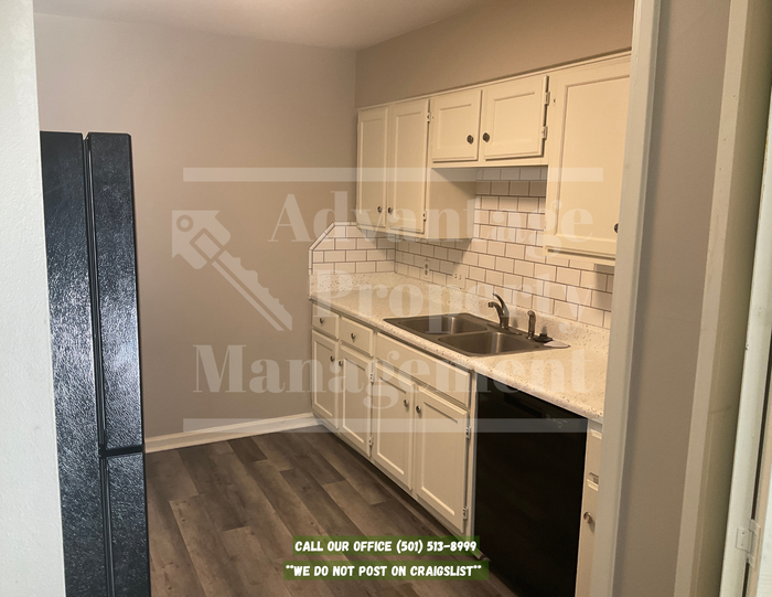 1955 Keathley Dr #22 - Photo 4 of 9