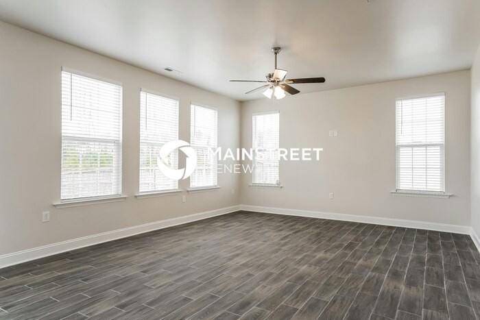 60 Silent Brook Trl - Photo 2 of 19