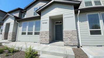 featured image of 6116 N Hampstead Ave