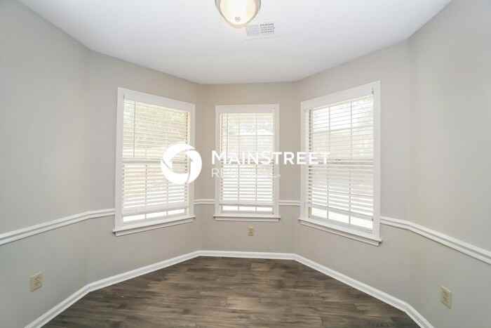 5304 Shady Ridge Dr - Photo 5 of 16