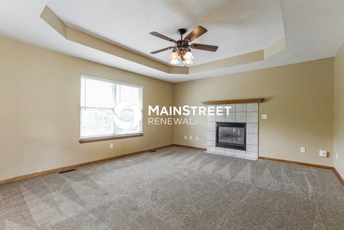 209 Broadmoor Dr - Photo 5 of 16