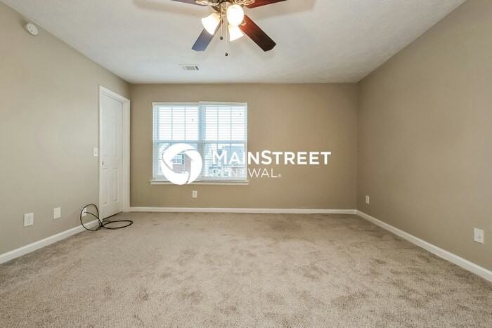 815 Lakeside Cir - Photo 7 of 16