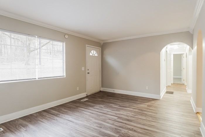 3107 Crest Oval Mountain Rd - Photo 3 of 10