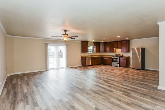 115 Darrow Creek Dr - Photo 6 of 12