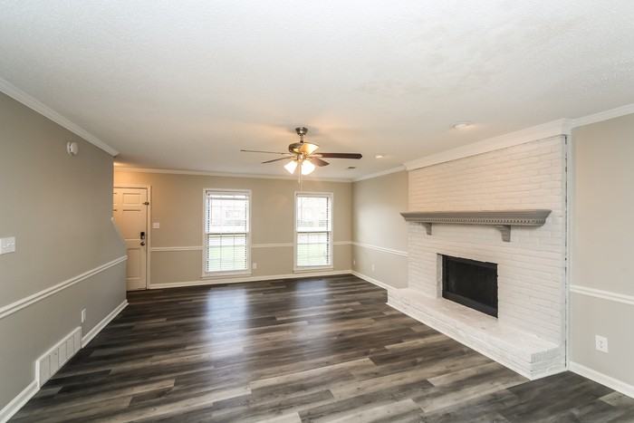 7409 Woodshire Rd - Photo 5 of 17