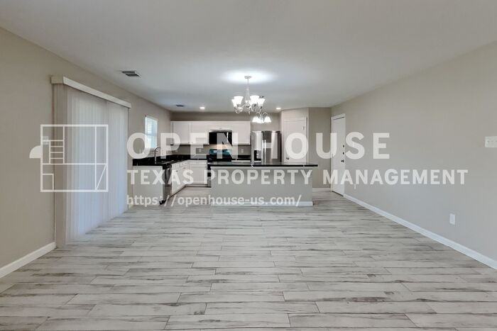 7750 Shavano Ln - Photo 7 of 20