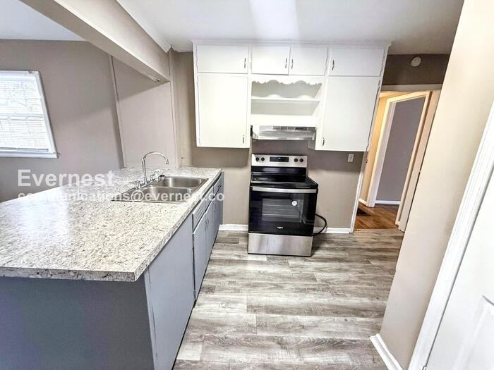 920 80th St S - Photo 4 of 25