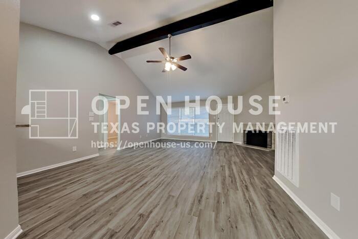 2203 Longleaf Pines Dr - Photo 5 of 20