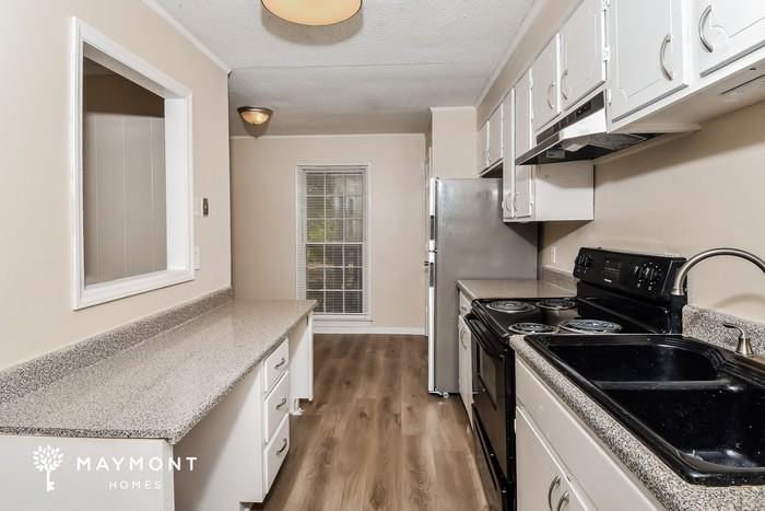 100 Laurel Oak Ln - Photo 5 of 11