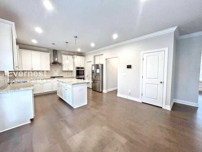 4270 Wild Country Ct - Photo 5 of 34