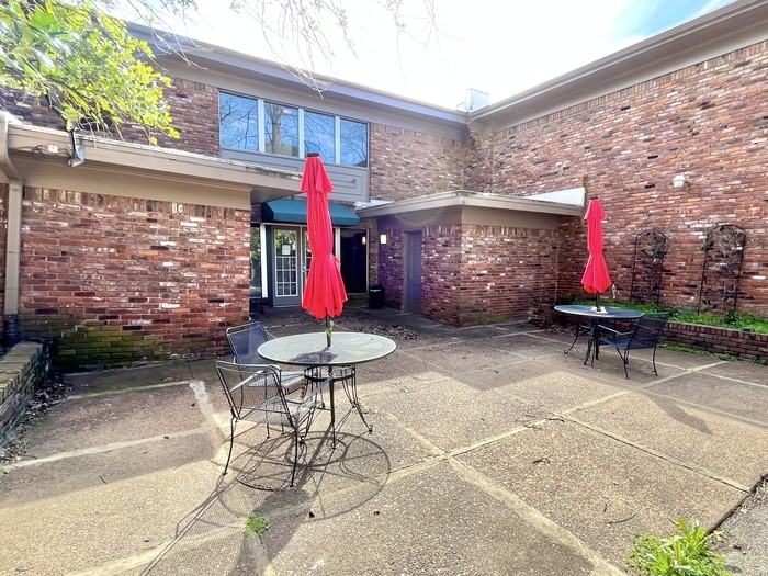 129 Stonewall St #9 - Photo 2 of 5