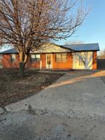 featured image of 203 Maple St #1