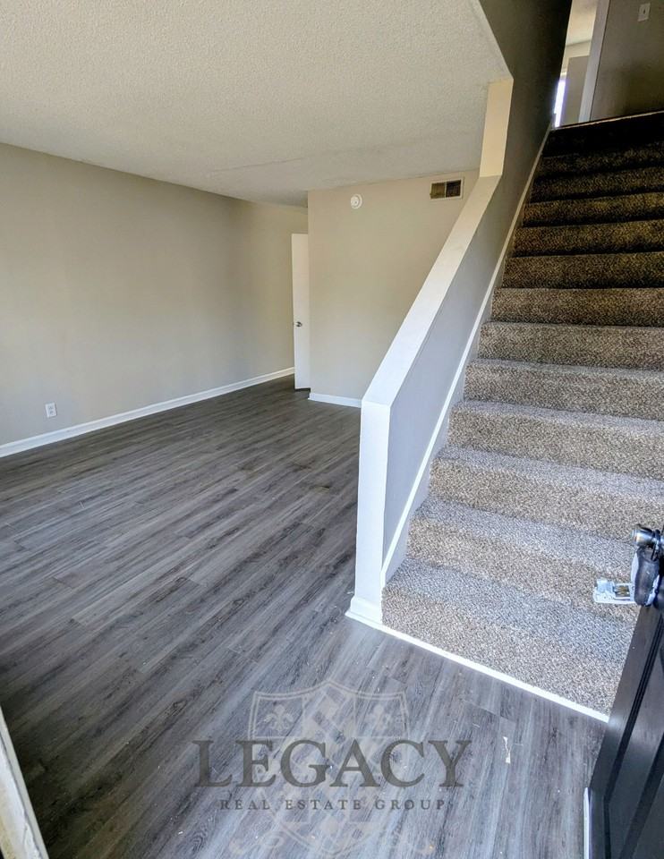 736 Holder Dr #1