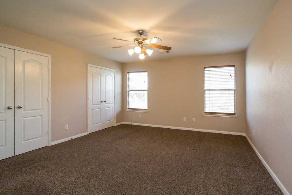 29502 Legends Stone Dr - Photo 7 of 15