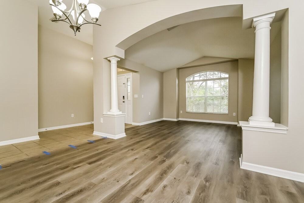 315 Delwood Breck St - Photo 5 of 16