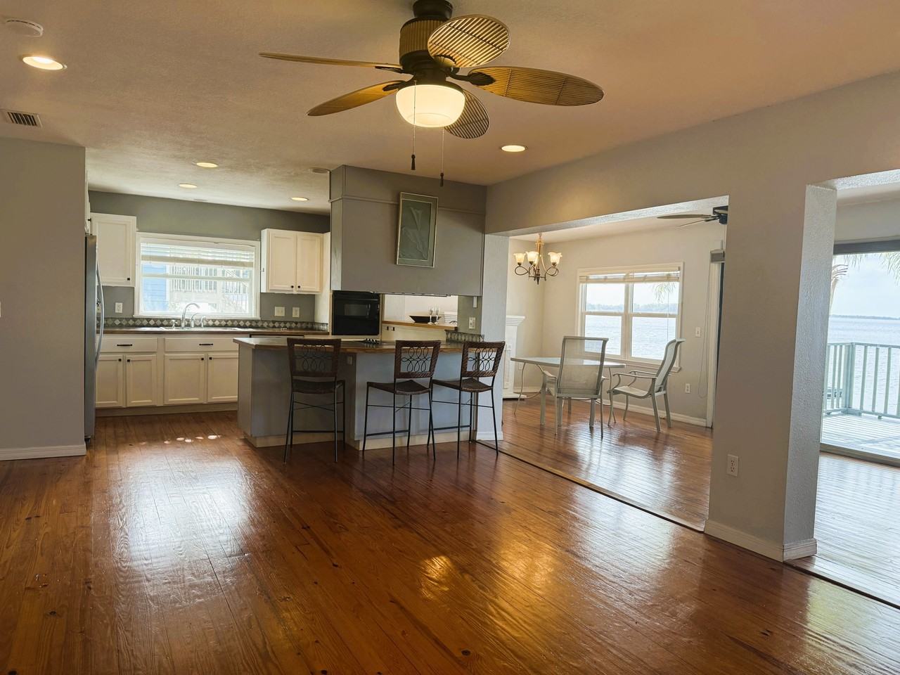 1462 N Crooked Lake Dr #1 - Photo 2 of 13