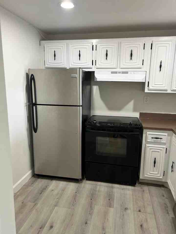 496 Northwest 165th Street 514 - 1 #1 - Photo 2 of 10