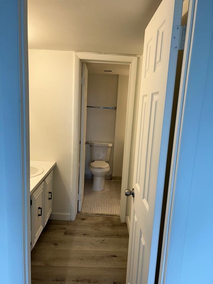 496 Northwest 165th Street 514 - 1 #1 - Photo 5 of 10