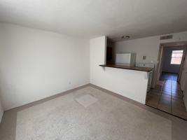 featured image of 401 N Bottom St #1