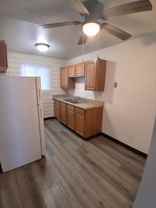 250 250 - Photo 1 of 1