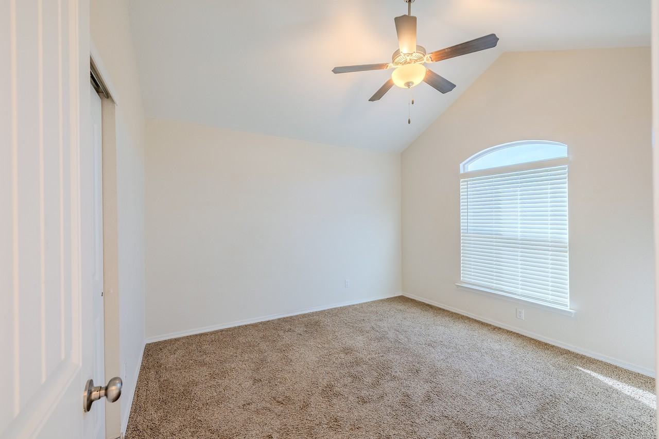 1040 Indigo Sky St #1 - Photo 6 of 50