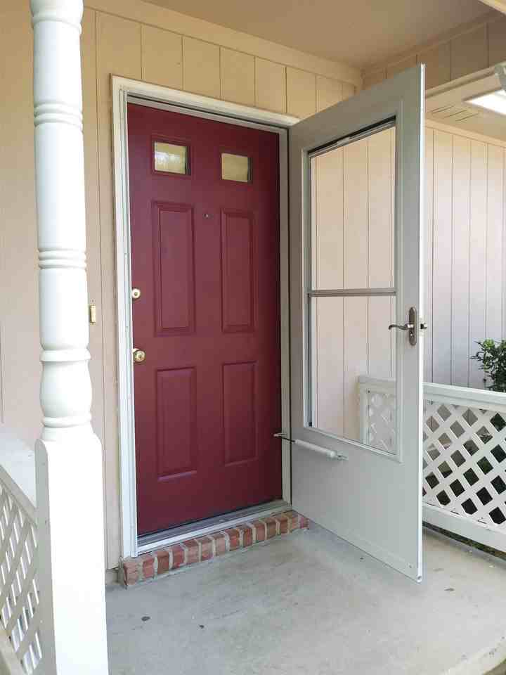 1602A Carolwood Ct #1 - Photo 2 of 27