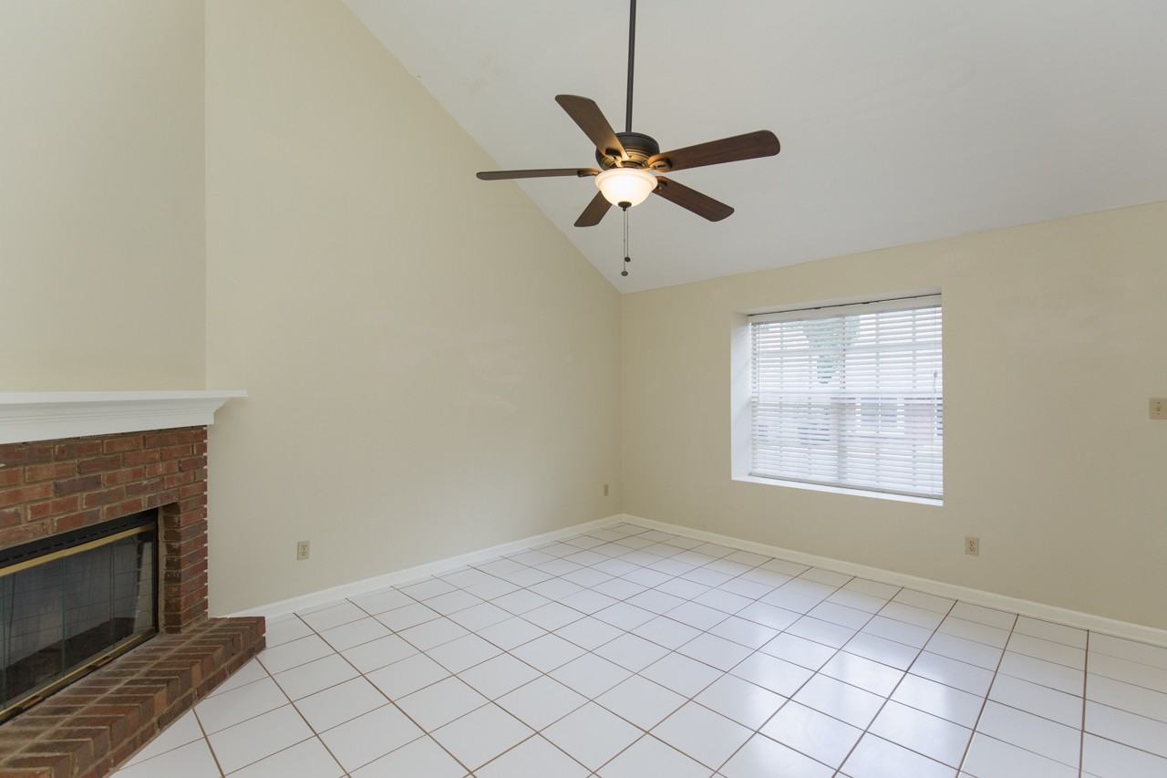 106 S Whetherbine Way #1 - Photo 3 of 27