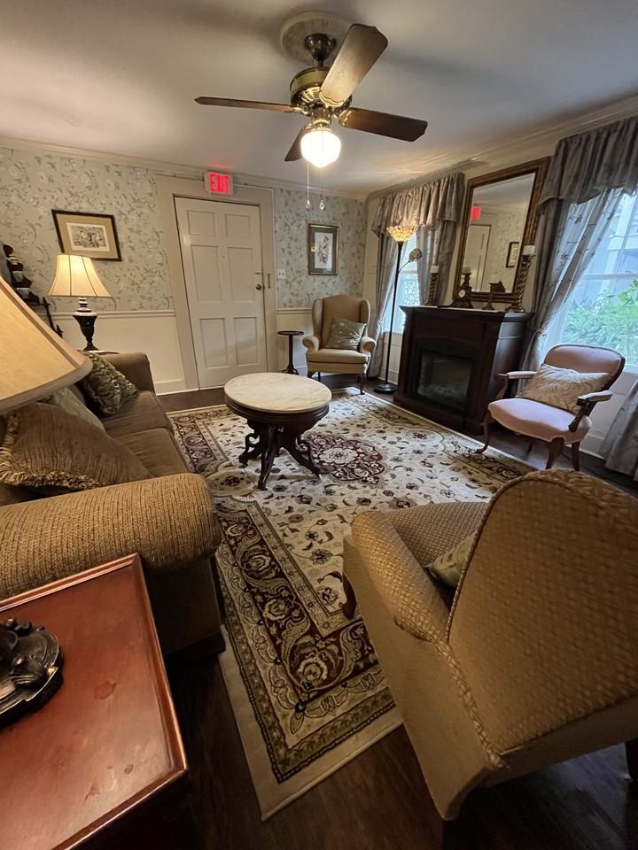 214 S Union St #1-2 - Photo 2 of 11