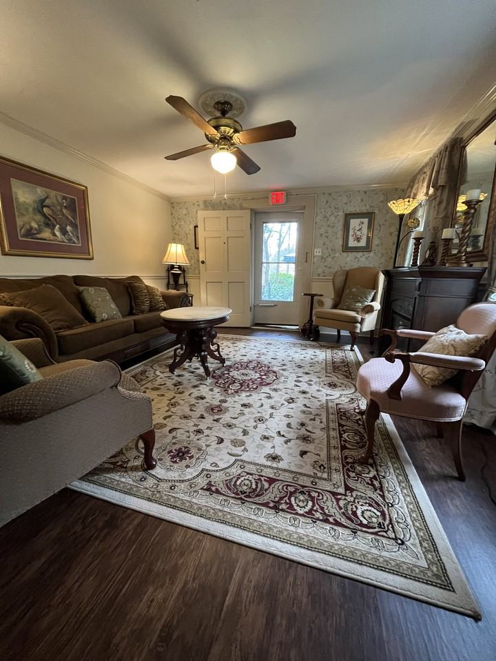 214 S Union St #1-2 - Photo 3 of 11