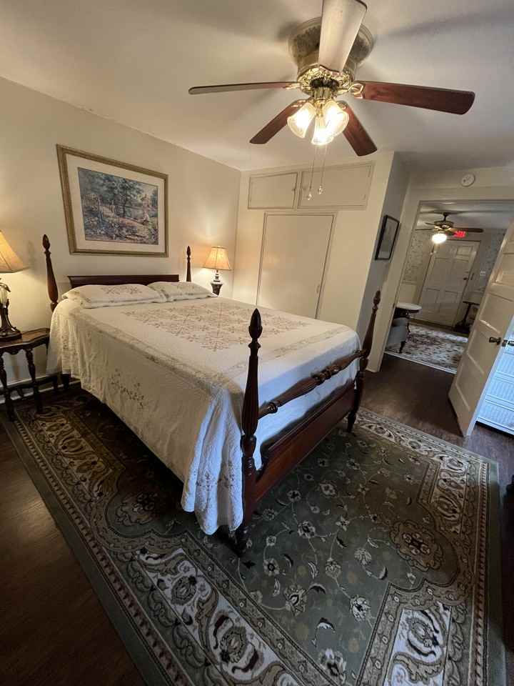 214 S Union St #1-2 - Photo 4 of 11