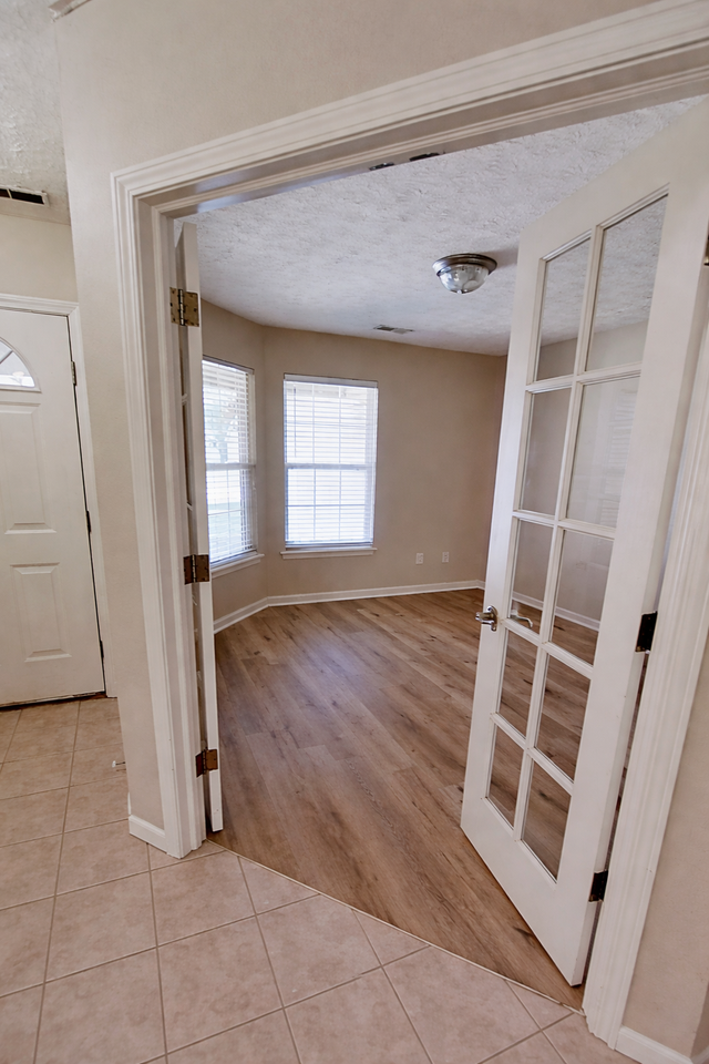 6050 Flintlock Dr #1 - Photo 7 of 11