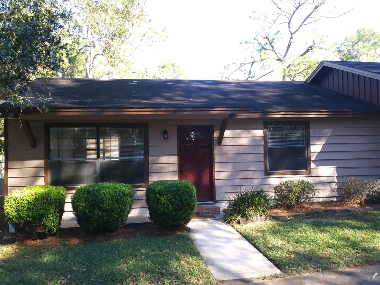 1631 Coombs Dr #2 - Photo 2 of 25