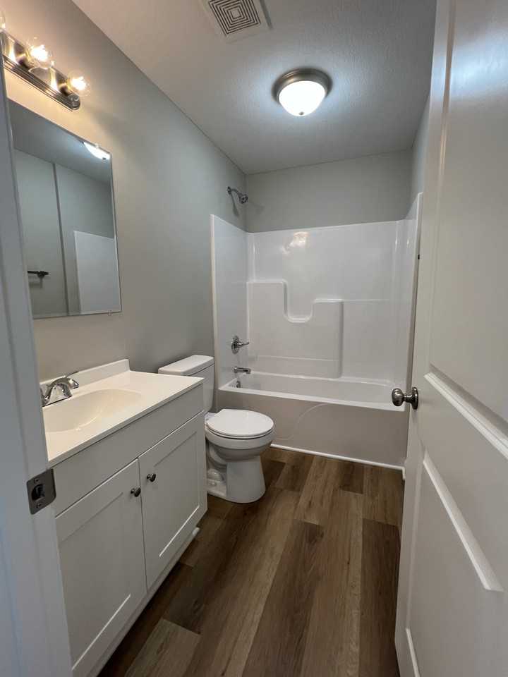 139 Sw 145th Rd #B - Photo 6 of 11