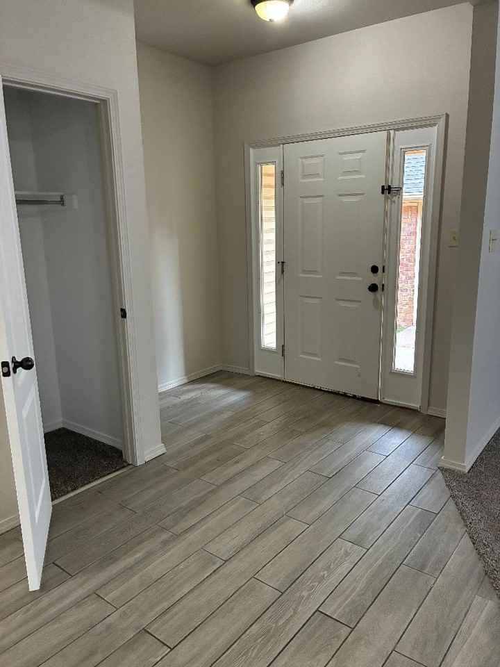 140 Rena Road - 164 B #164B - Photo 4 of 10