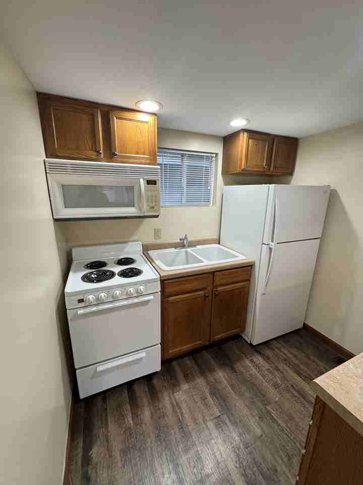 The Preston- 1200 Avenue G - 8 #8 - Photo 2 of 11